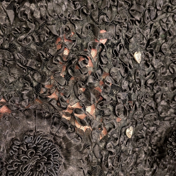 VINTAGE textured lace mesh top - size small - Picture 3 of 7